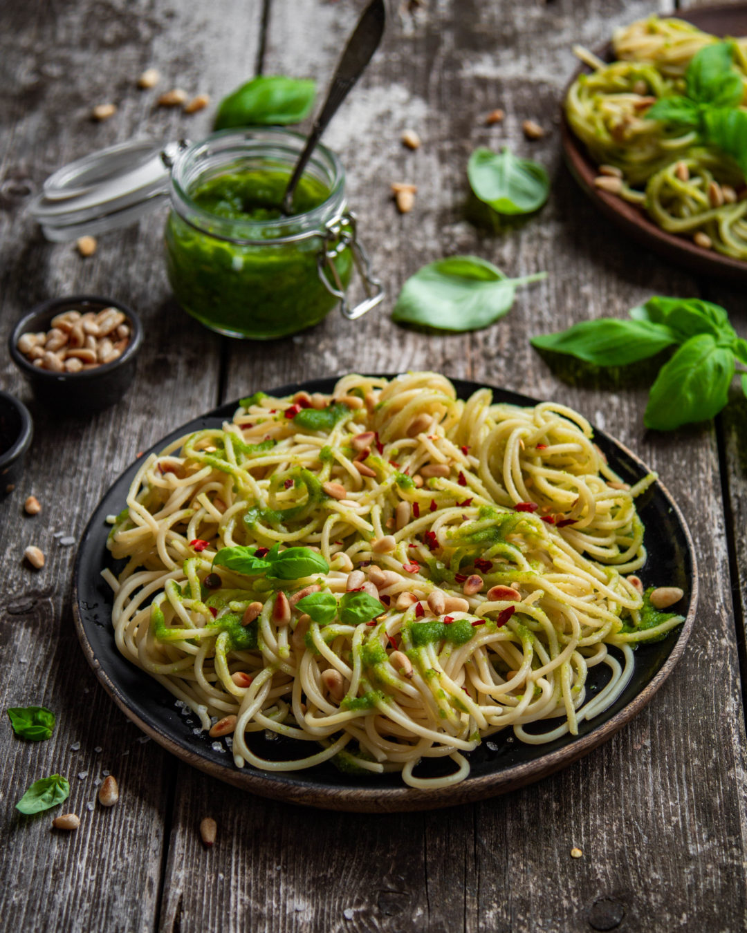 Blind Overskrift Hobart Spaghetti mit selbstgemachtem Basilikum Pesto - Tinas Küchenzauber